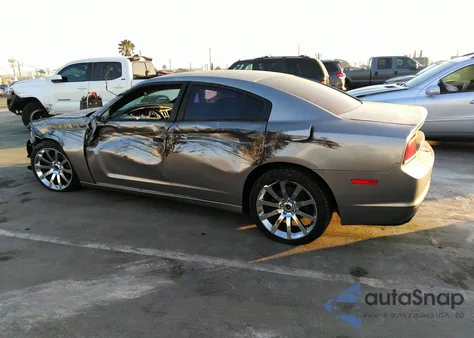 2013 Dodge Charger Se from USA, damaged, VIN 2C3CDXBG4DH638651